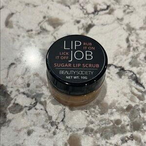 Beauty Society Lip Job Sugar Lip Scrub in Pumpkin Spice